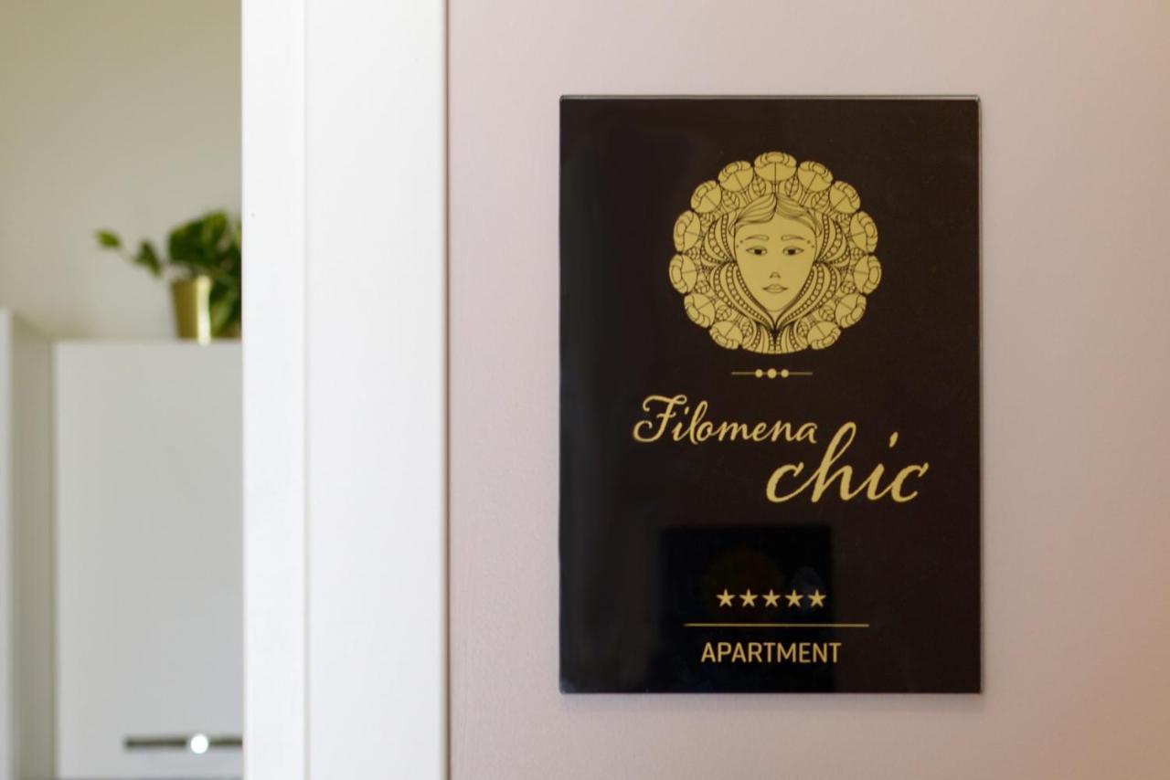 Filomena Chic Apartment Catania Bagian luar foto