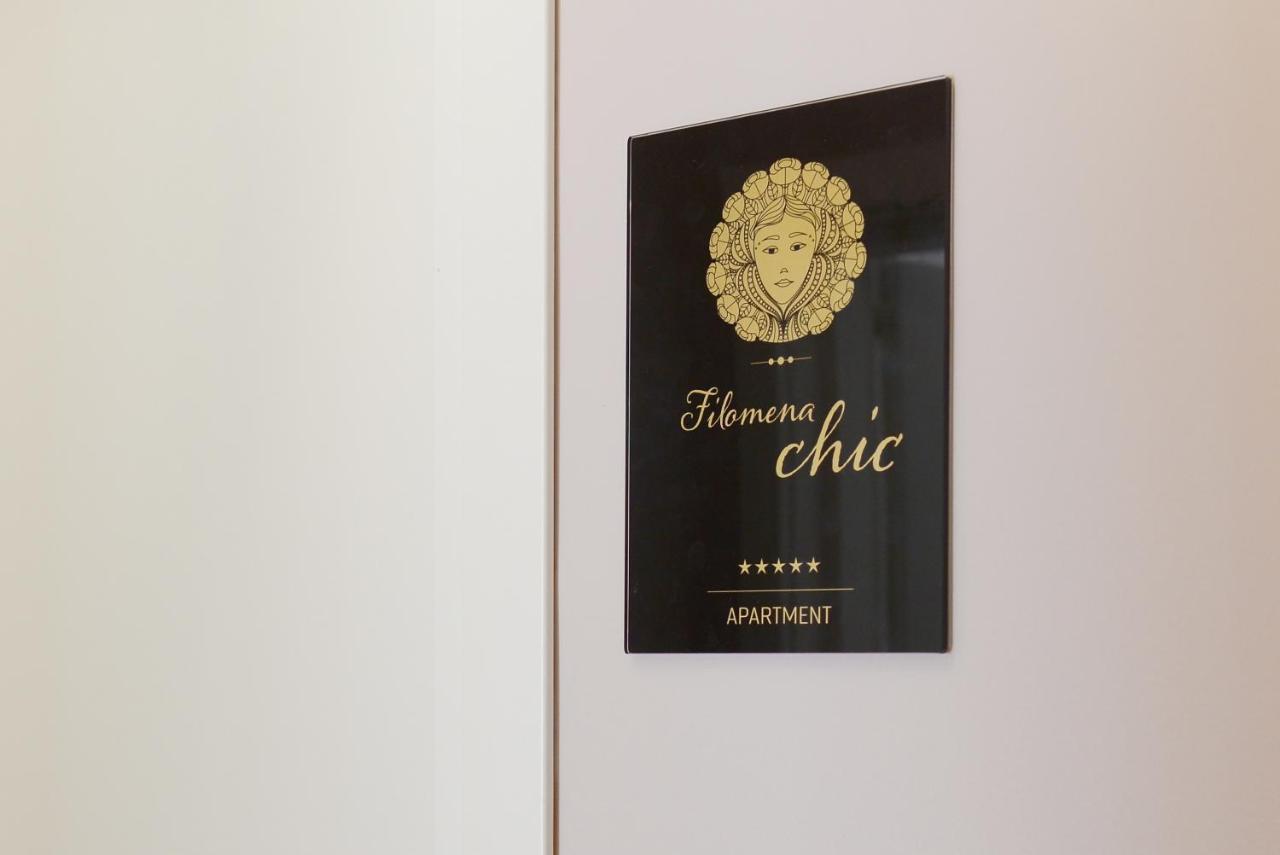 Filomena Chic Apartment Catania Bagian luar foto
